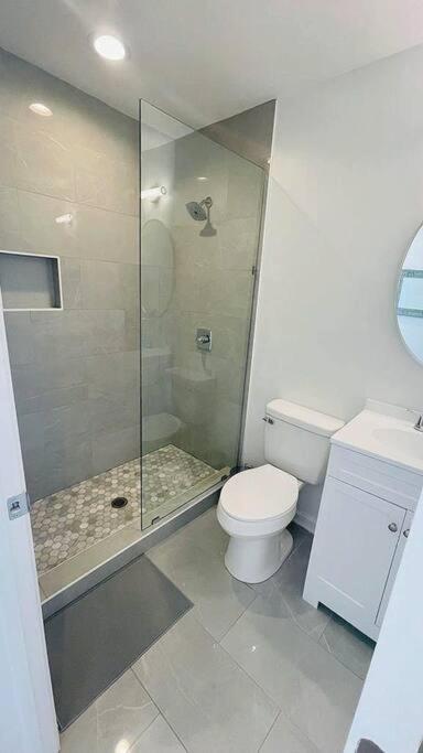 Modern Home Near Uptown Clt, Airport And More Charlotte Exteriör bild